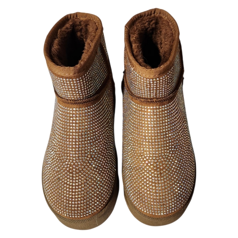 Yoki Rhinestone Womens Sz 6 Platform Bootie Camel/Taupe Faux Fur Lined Comfort - Picture 2 of 8